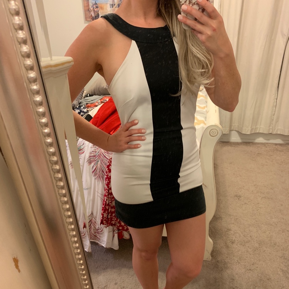 Retro Style Mini Dress - Picture 4 of 4